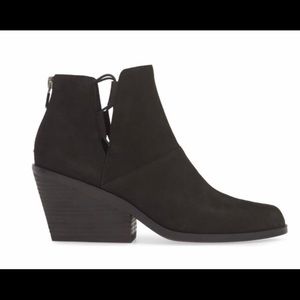 Eileen Fisher Tote Bootie